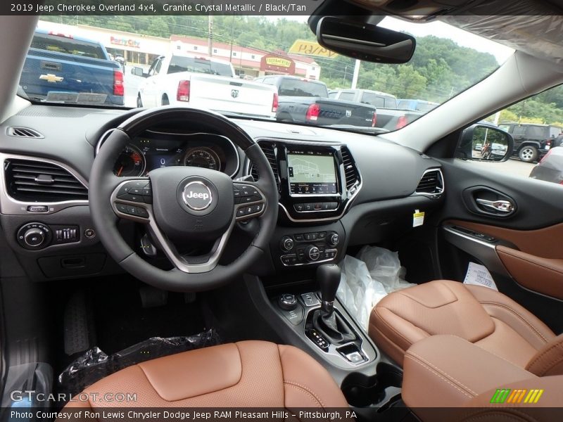 Granite Crystal Metallic / Black/Tan 2019 Jeep Cherokee Overland 4x4