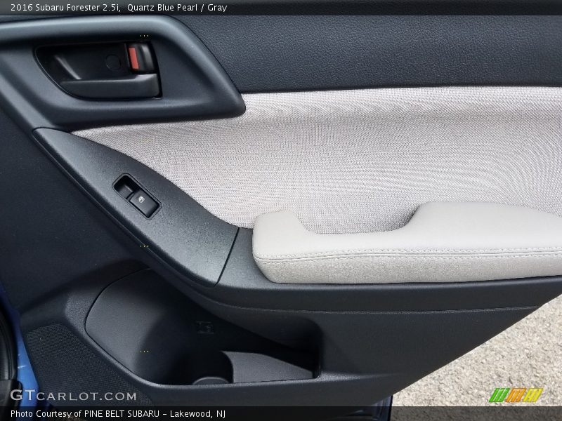 Quartz Blue Pearl / Gray 2016 Subaru Forester 2.5i