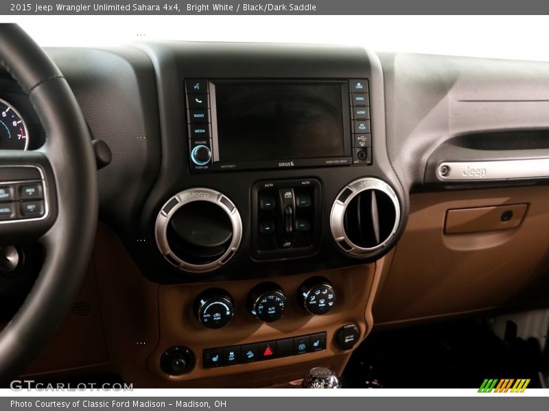 Bright White / Black/Dark Saddle 2015 Jeep Wrangler Unlimited Sahara 4x4