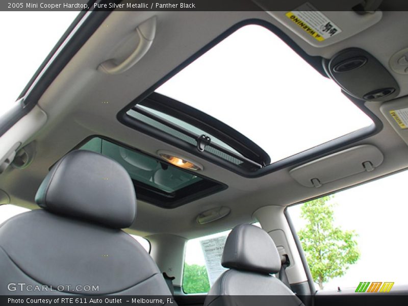 Pure Silver Metallic / Panther Black 2005 Mini Cooper Hardtop