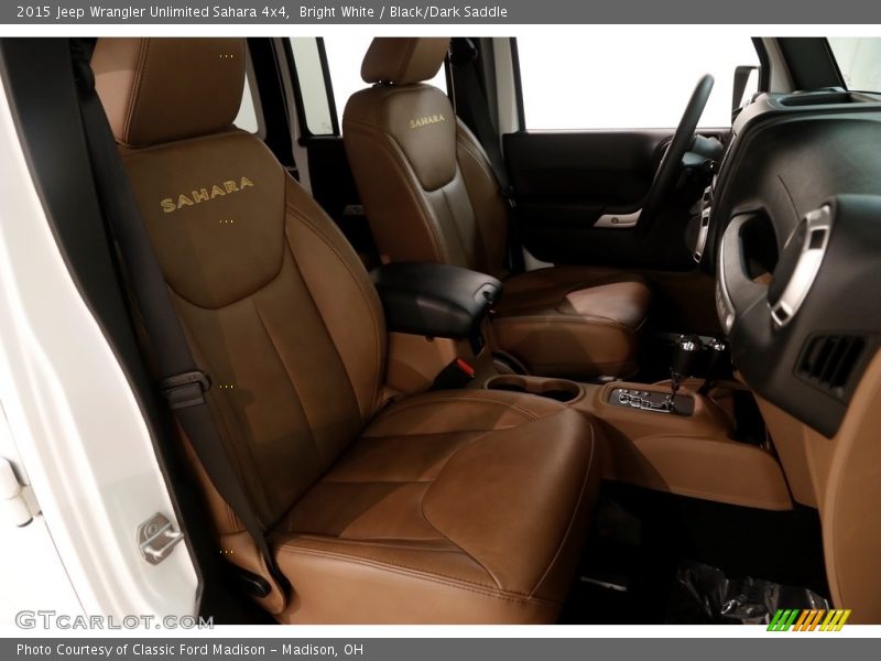 Bright White / Black/Dark Saddle 2015 Jeep Wrangler Unlimited Sahara 4x4