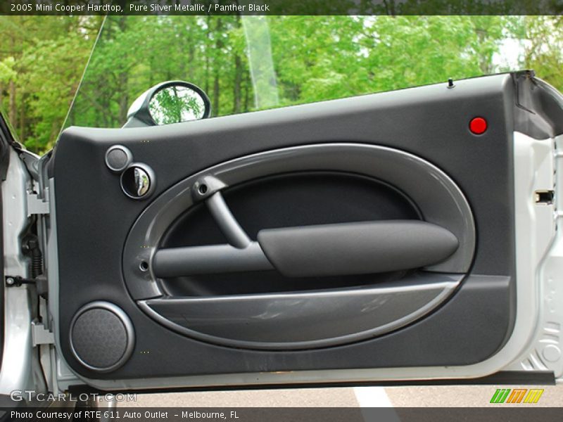 Pure Silver Metallic / Panther Black 2005 Mini Cooper Hardtop