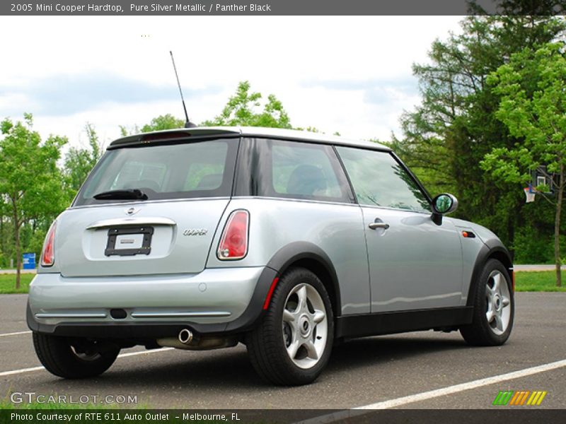 Pure Silver Metallic / Panther Black 2005 Mini Cooper Hardtop