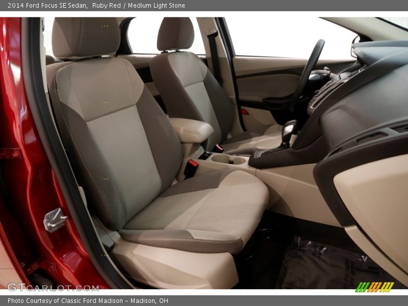 Ruby Red / Medium Light Stone 2014 Ford Focus SE Sedan