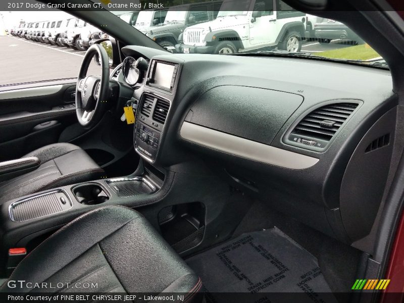 Octane Red / Black 2017 Dodge Grand Caravan GT
