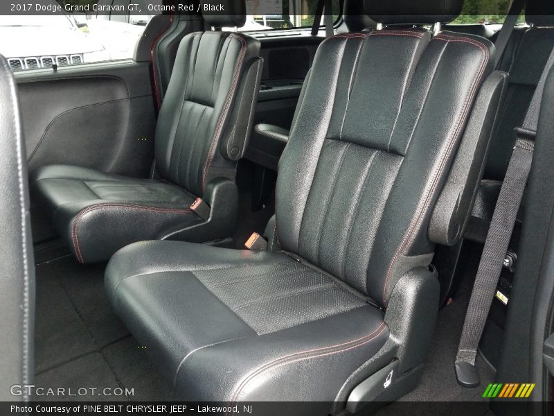 Octane Red / Black 2017 Dodge Grand Caravan GT