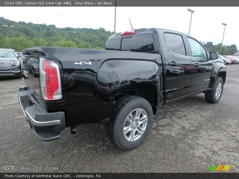 Onyx Black / Jet Black 2019 GMC Canyon SLE Crew Cab 4WD