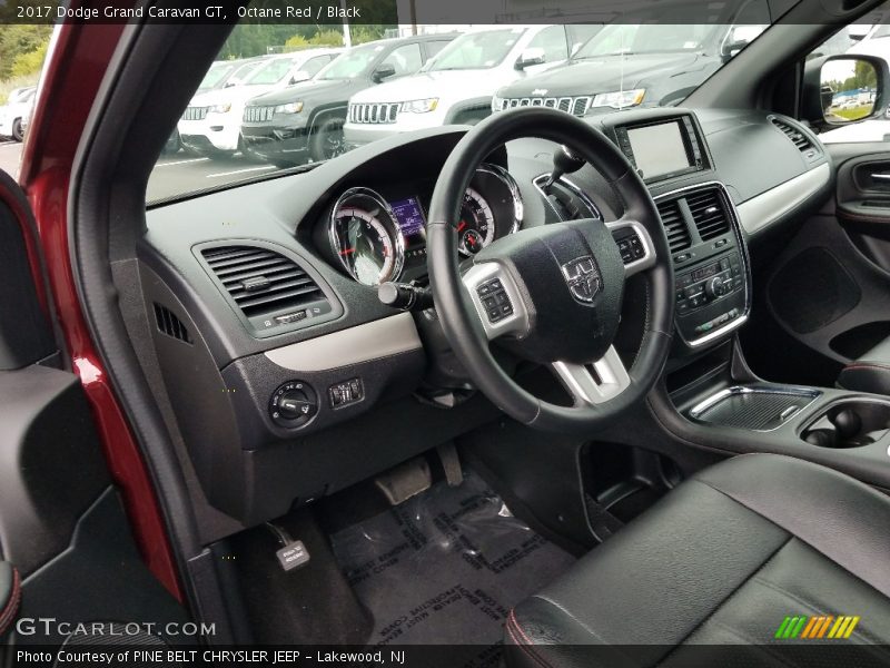 Octane Red / Black 2017 Dodge Grand Caravan GT