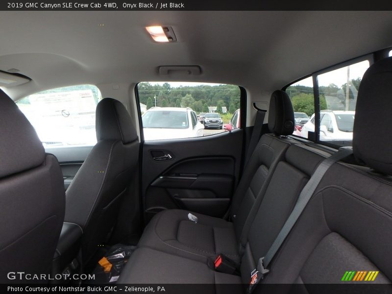 Onyx Black / Jet Black 2019 GMC Canyon SLE Crew Cab 4WD