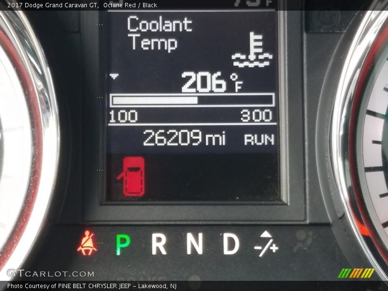 Octane Red / Black 2017 Dodge Grand Caravan GT