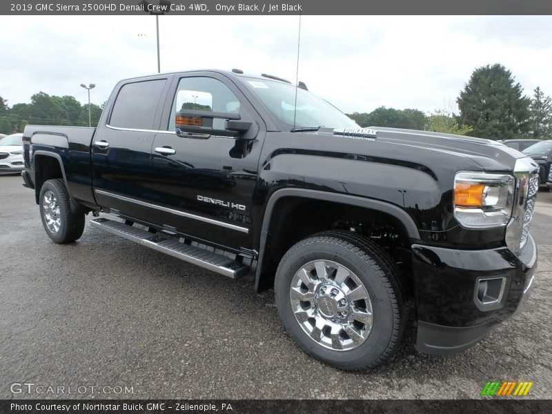Onyx Black / Jet Black 2019 GMC Sierra 2500HD Denali Crew Cab 4WD