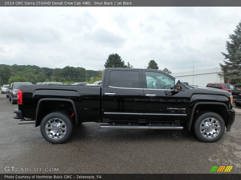 Onyx Black / Jet Black 2019 GMC Sierra 2500HD Denali Crew Cab 4WD