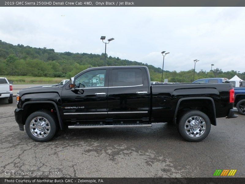 Onyx Black / Jet Black 2019 GMC Sierra 2500HD Denali Crew Cab 4WD