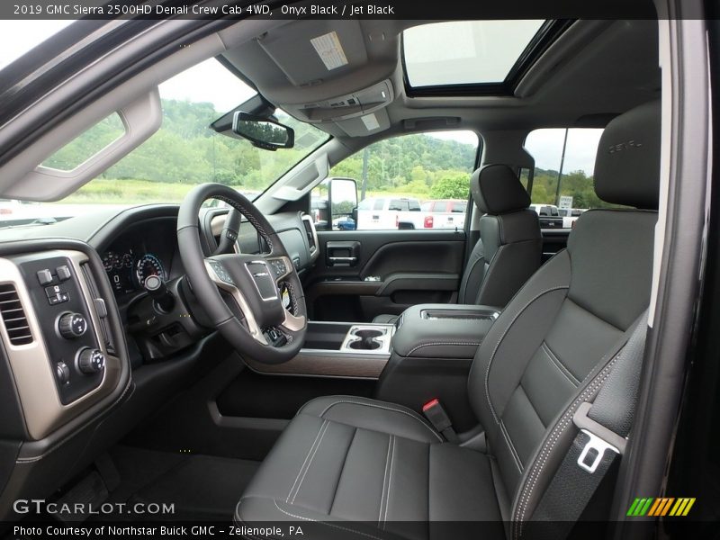 Onyx Black / Jet Black 2019 GMC Sierra 2500HD Denali Crew Cab 4WD