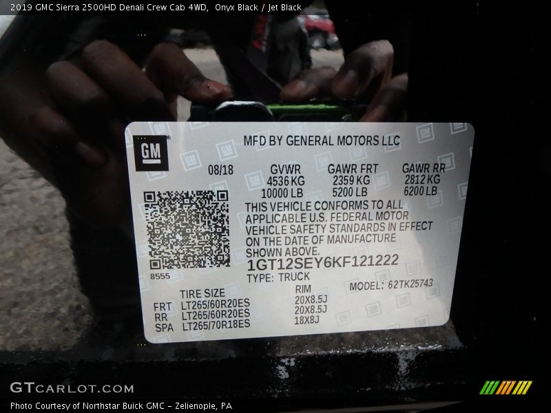 Onyx Black / Jet Black 2019 GMC Sierra 2500HD Denali Crew Cab 4WD