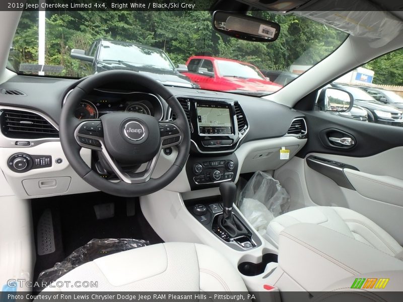 Bright White / Black/Ski Grey 2019 Jeep Cherokee Limited 4x4