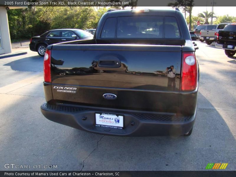 Black Clearcoat / Medium Dark Flint 2005 Ford Explorer Sport Trac XLS
