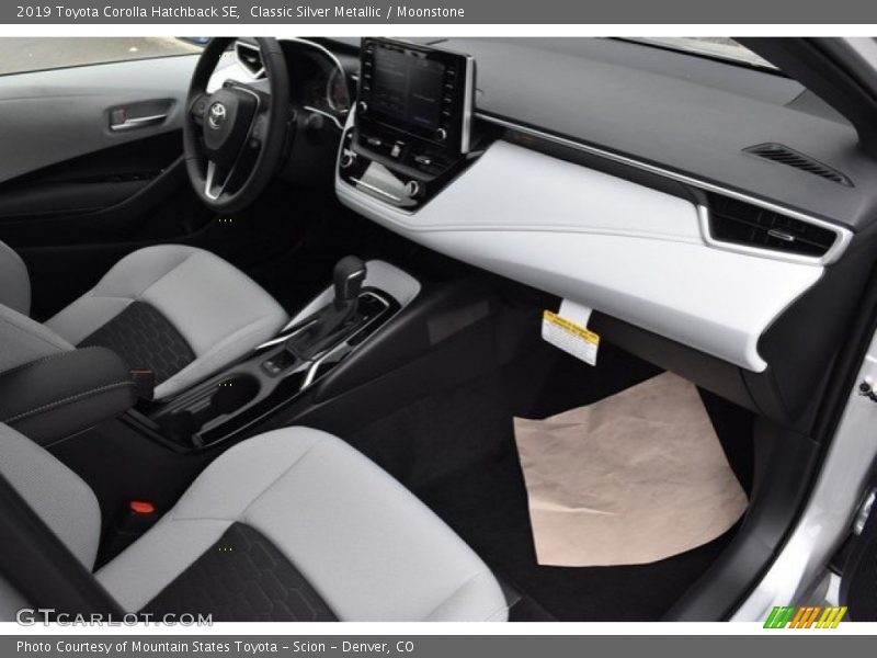 Dashboard of 2019 Corolla Hatchback SE