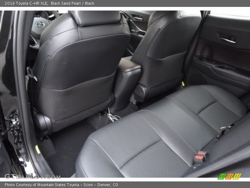 Black Sand Pearl / Black 2019 Toyota C-HR XLE