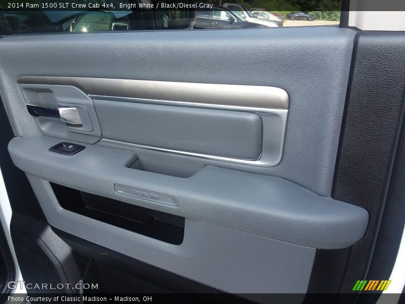 Bright White / Black/Diesel Gray 2014 Ram 1500 SLT Crew Cab 4x4