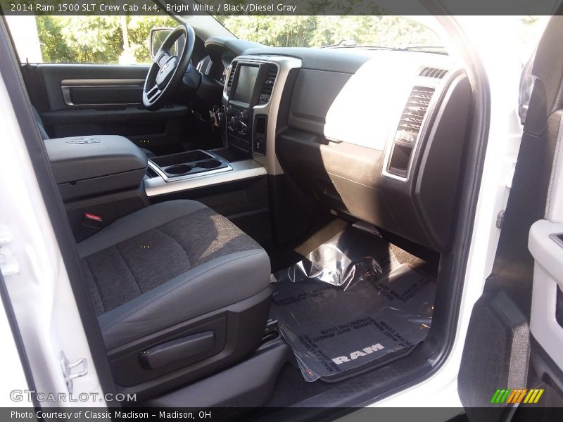 Bright White / Black/Diesel Gray 2014 Ram 1500 SLT Crew Cab 4x4