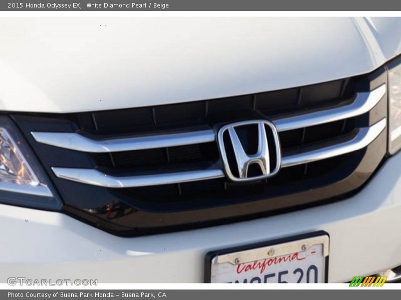 White Diamond Pearl / Beige 2015 Honda Odyssey EX