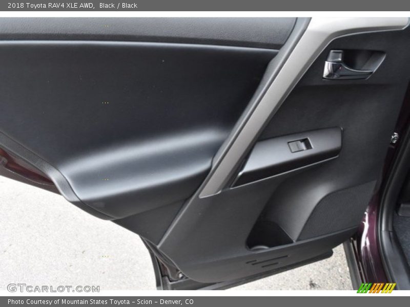 Black / Black 2018 Toyota RAV4 XLE AWD