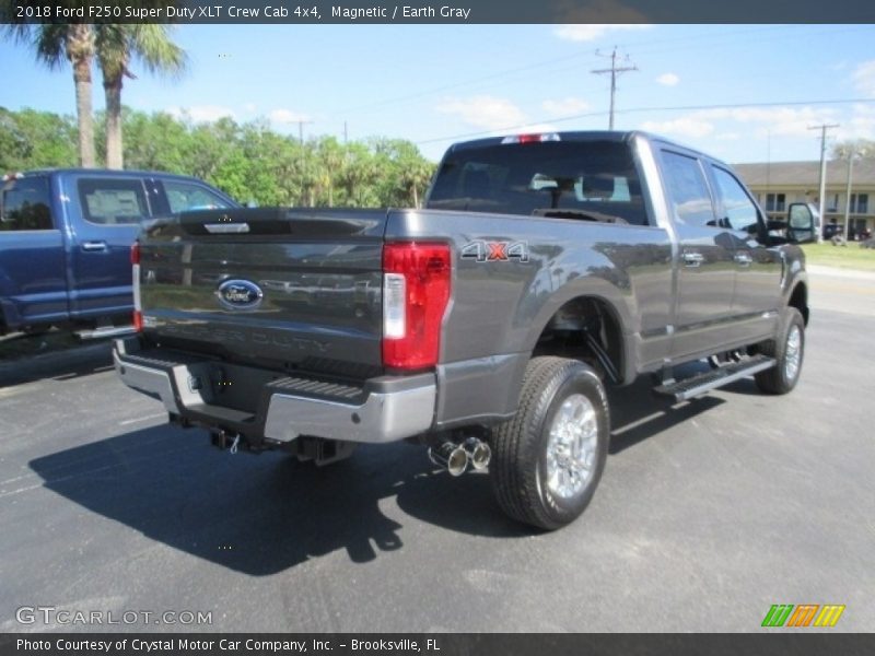 Magnetic / Earth Gray 2018 Ford F250 Super Duty XLT Crew Cab 4x4