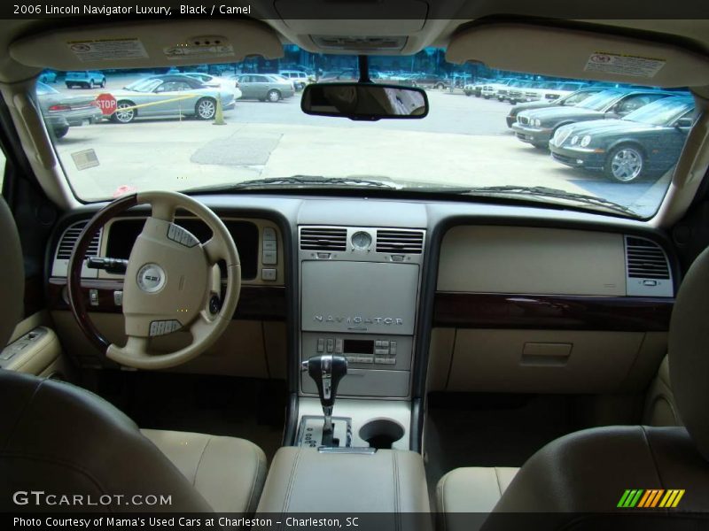 Black / Camel 2006 Lincoln Navigator Luxury
