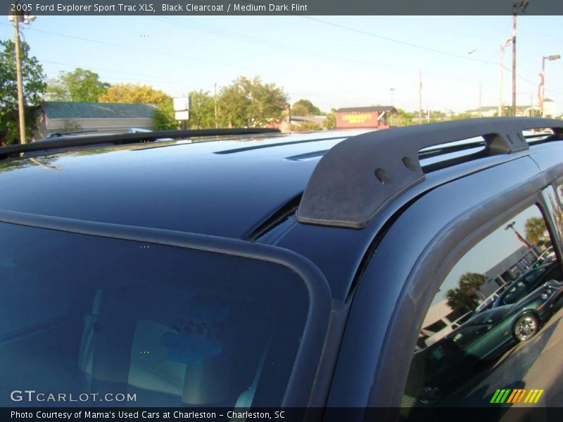 Black Clearcoat / Medium Dark Flint 2005 Ford Explorer Sport Trac XLS