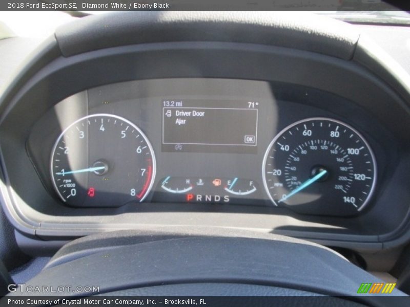 Diamond White / Ebony Black 2018 Ford EcoSport SE