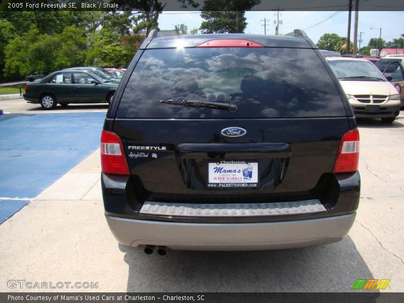 Black / Shale 2005 Ford Freestyle SE