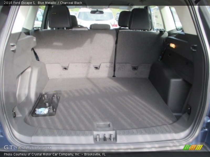 Blue Metallic / Charcoal Black 2018 Ford Escape S