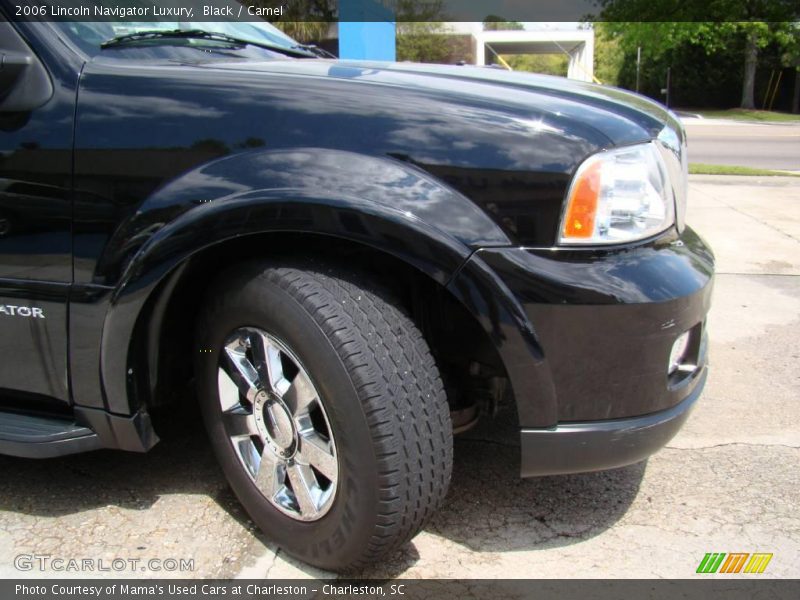 Black / Camel 2006 Lincoln Navigator Luxury