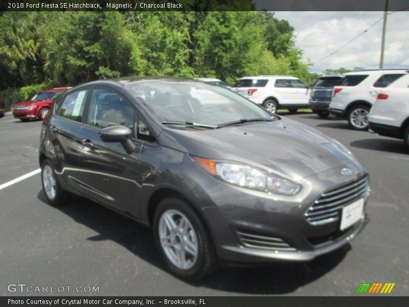 Magnetic / Charcoal Black 2018 Ford Fiesta SE Hatchback
