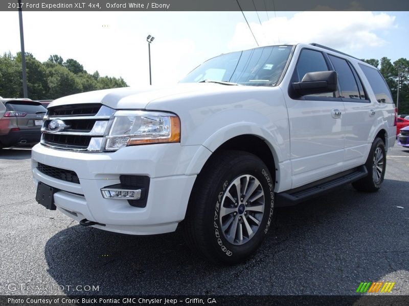 Oxford White / Ebony 2017 Ford Expedition XLT 4x4
