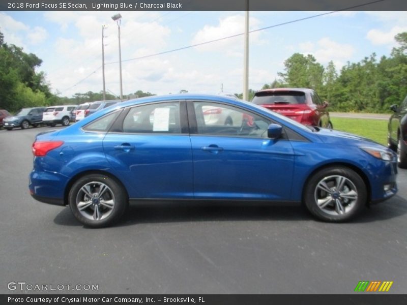 Lightning Blue / Charcoal Black 2018 Ford Focus SE Sedan