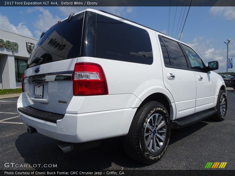 Oxford White / Ebony 2017 Ford Expedition XLT 4x4