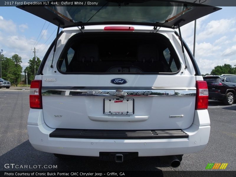 Oxford White / Ebony 2017 Ford Expedition XLT 4x4
