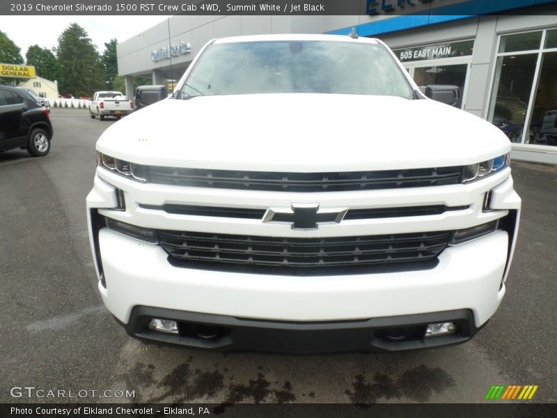 Summit White / Jet Black 2019 Chevrolet Silverado 1500 RST Crew Cab 4WD