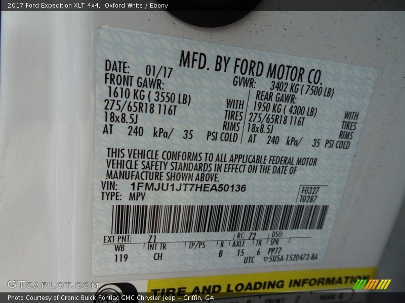 Oxford White / Ebony 2017 Ford Expedition XLT 4x4