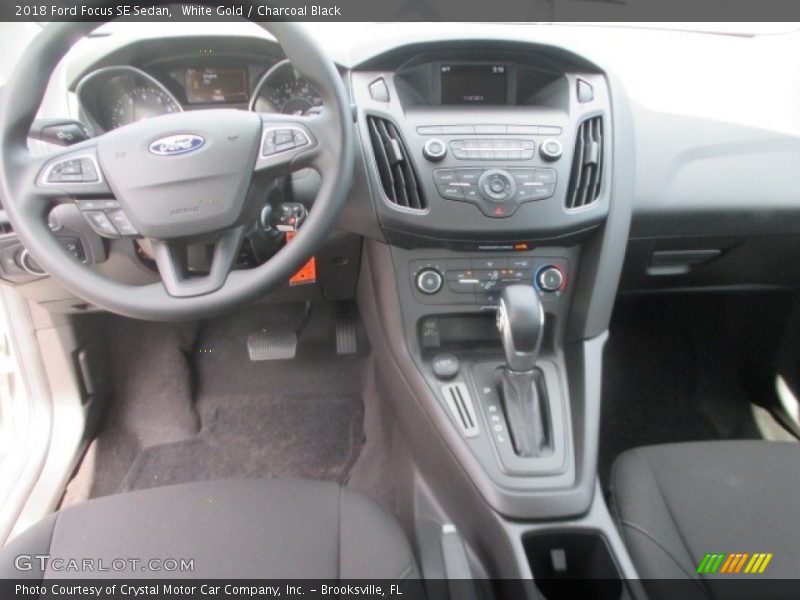 White Gold / Charcoal Black 2018 Ford Focus SE Sedan