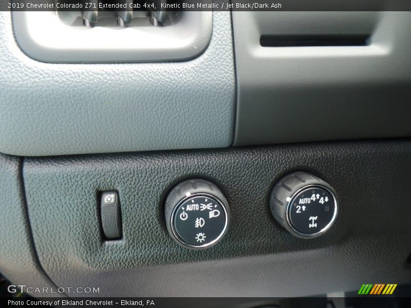 Kinetic Blue Metallic / Jet Black/Dark Ash 2019 Chevrolet Colorado Z71 Extended Cab 4x4