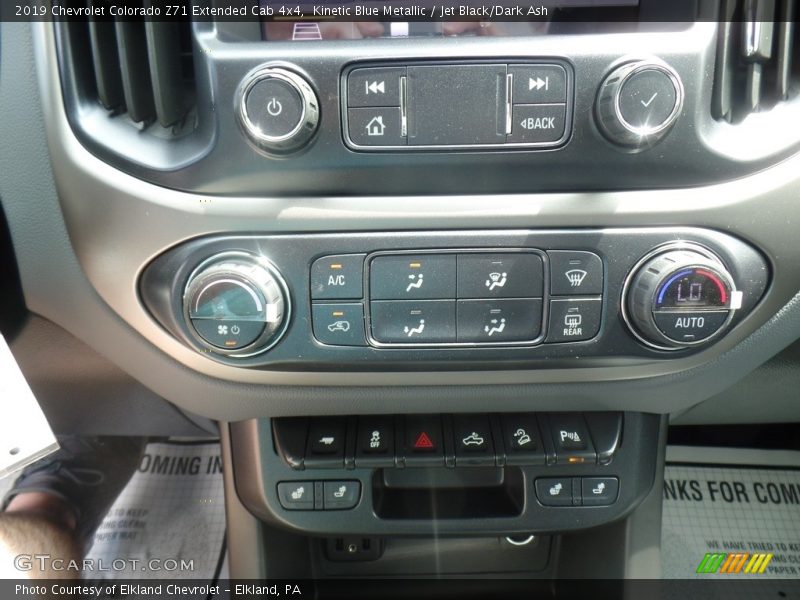 Kinetic Blue Metallic / Jet Black/Dark Ash 2019 Chevrolet Colorado Z71 Extended Cab 4x4