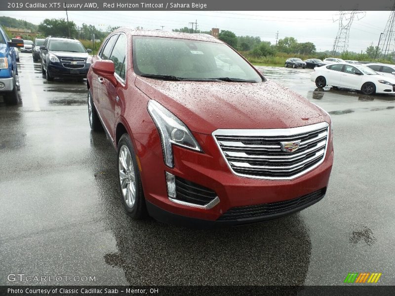 Red Horizon Tintcoat / Sahara Beige 2019 Cadillac XT5 Luxury AWD