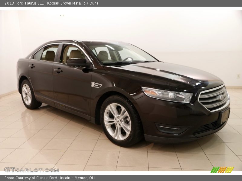 Kodiak Brown Metallic / Dune 2013 Ford Taurus SEL