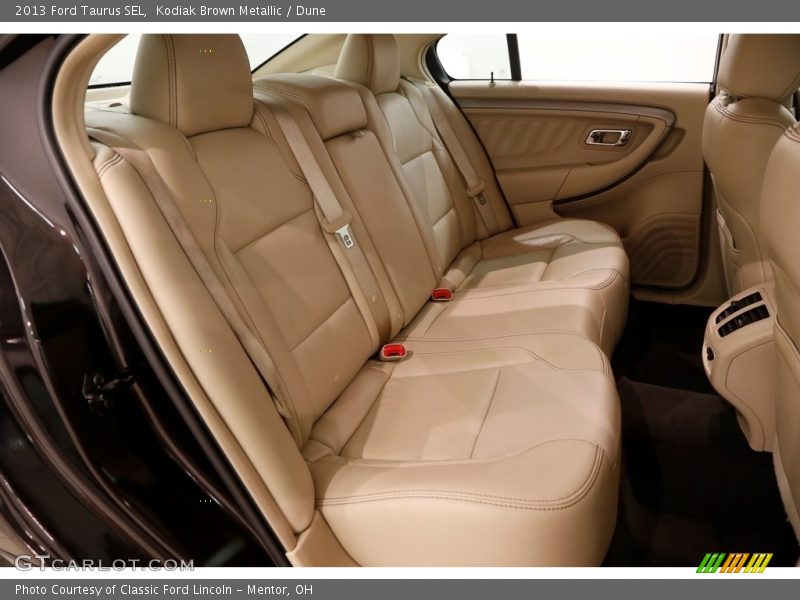 Kodiak Brown Metallic / Dune 2013 Ford Taurus SEL