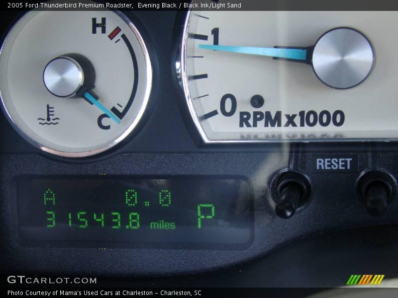 Evening Black / Black Ink/Light Sand 2005 Ford Thunderbird Premium Roadster