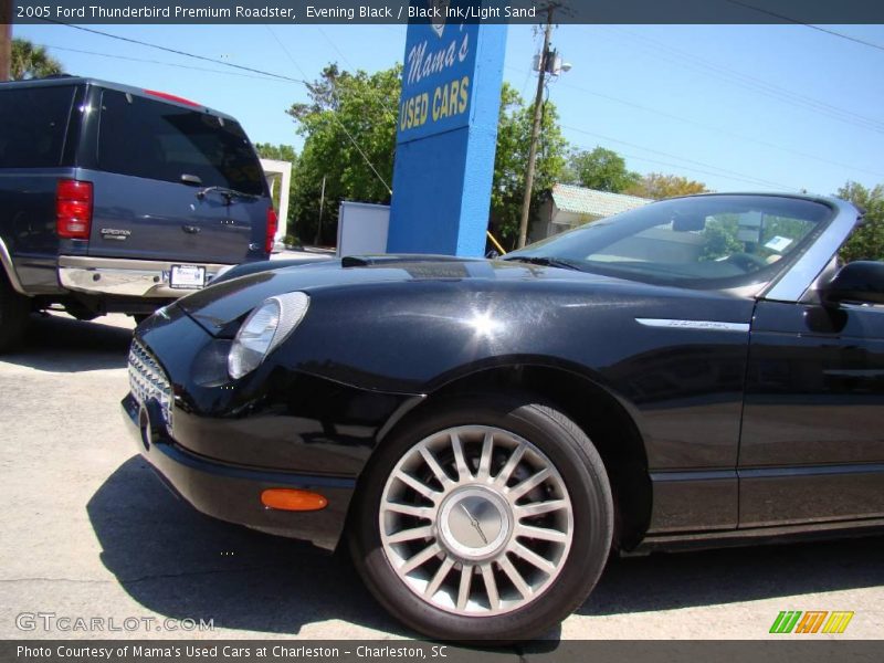 Evening Black / Black Ink/Light Sand 2005 Ford Thunderbird Premium Roadster