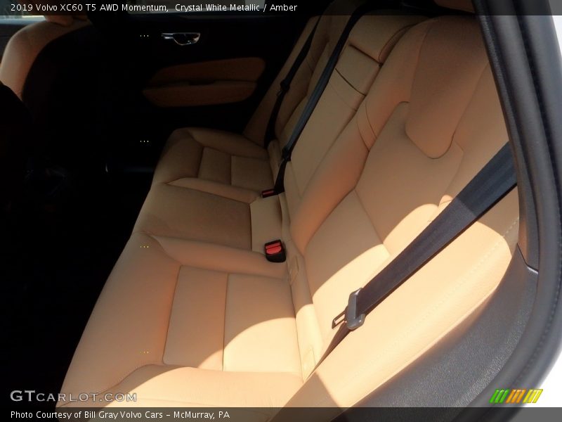 Crystal White Metallic / Amber 2019 Volvo XC60 T5 AWD Momentum